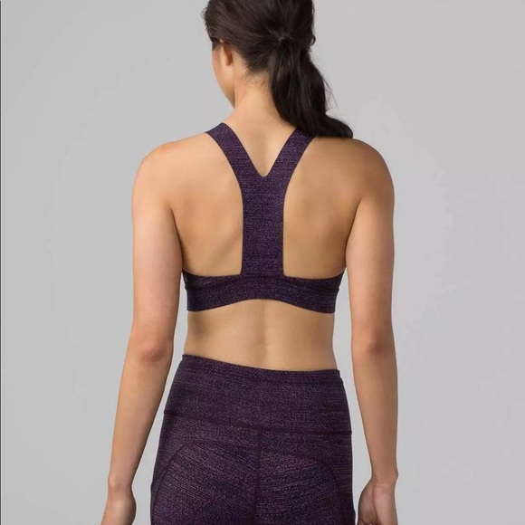 Lululemon fast and free bra - Picture 2 of 3